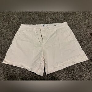 Old Navy Everyday Short